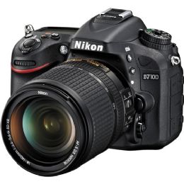 Nikon D7100 24.1 MP Camera W/ Nikon 18-140mm VR DX Lens